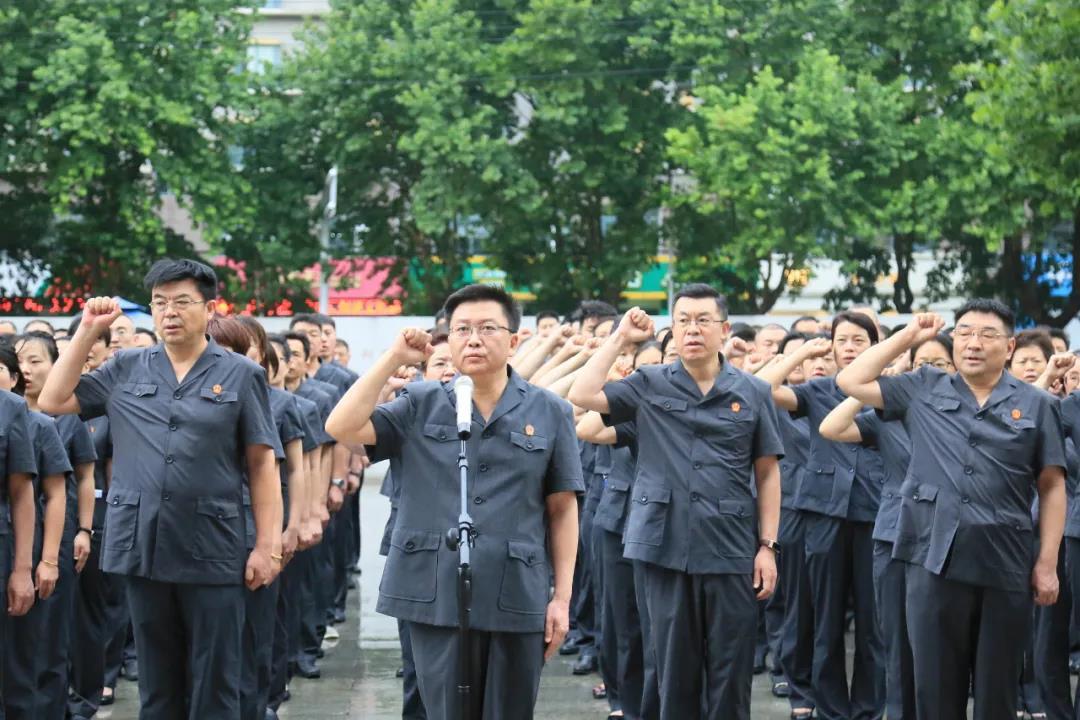 破碎的沉默