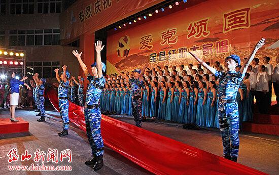 《小城故事多》定档1月21日  王清搭档张佳宁高至霆开启小城故事