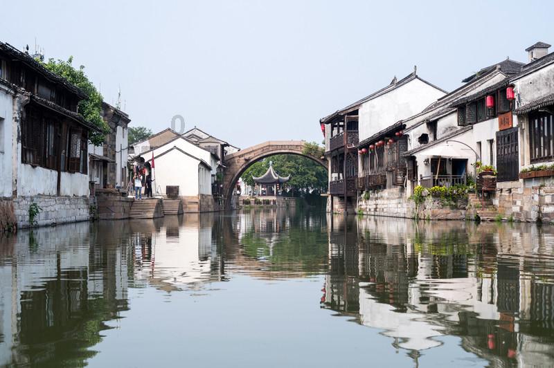 逃离无人城堡