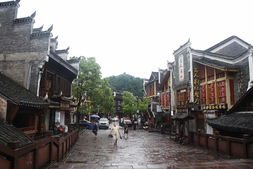 海报|立足七点要求,巩固拓展主题教育成果
