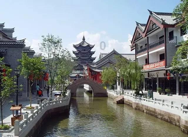 吴京被网友批“三宗罪”人设塌房,全网劝离