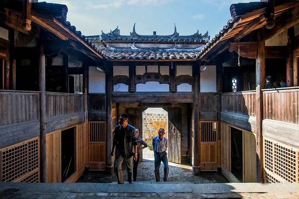 快船的双锋线建队模板揭示夺冠的两个关键点
