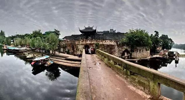 馨漫之舍战痘进行时:了解痤疮最常见的误区与正确护理方法
